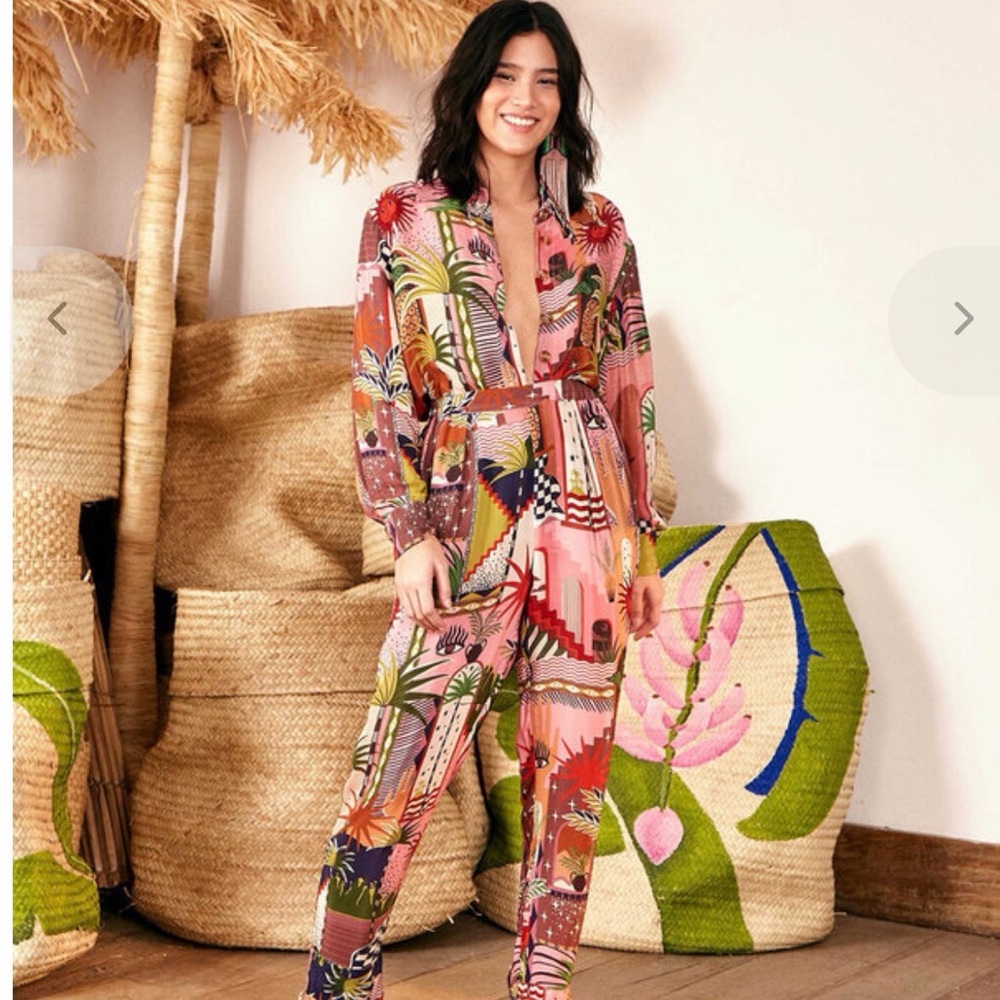 Farm rio mystic city “pajama” shirt small nwt - Picture 6 of 6
